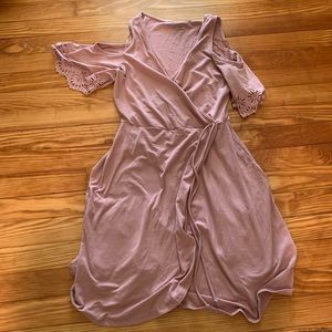 Francesca’s blush pink dress